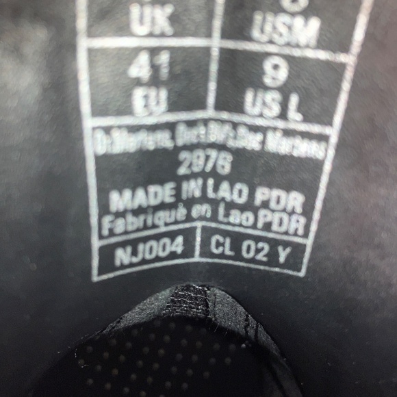 Dr. Martens women’s size nine leather Chelsea boots - Picture 16 of 16